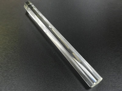 Quartz glass rod